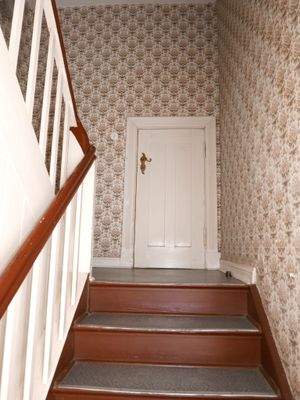 Treppenflur in das OG