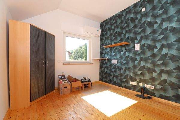 Zimmer III Dachgeschoss