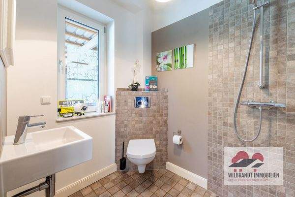 Gästebad an der Diele