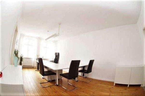 Beispieleinrichtung Raum 1