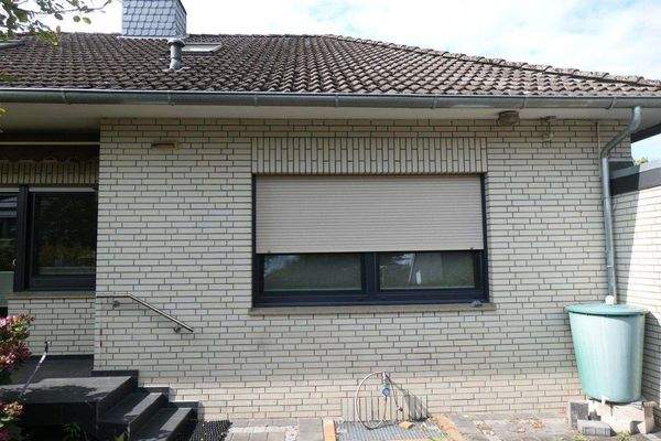 S-O Ansicht mit Blick auf das Schlafzimmer