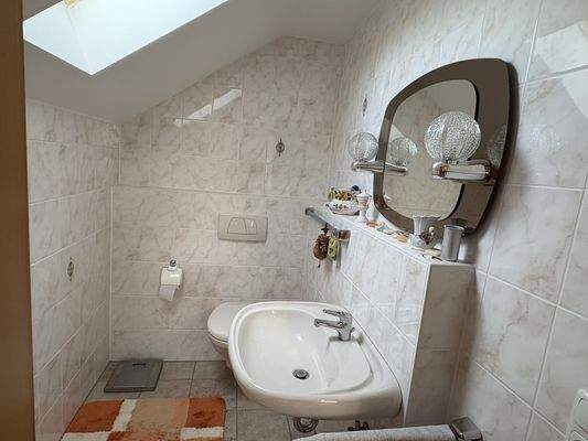 WC im Dachgeschoss