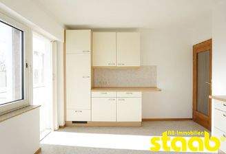 geräumige Wohnküche!