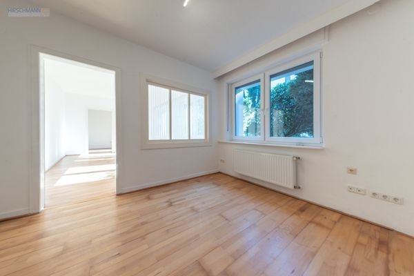 Blick in die BüroräumeBüro