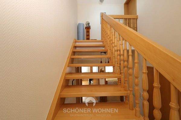 OG | Aufgang zu den Giebelzimmern 