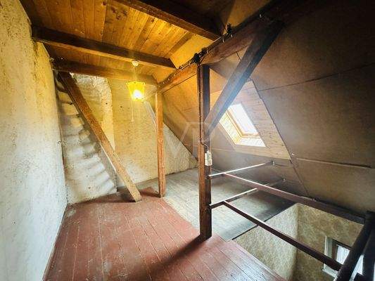 Zugang zum Dachboden