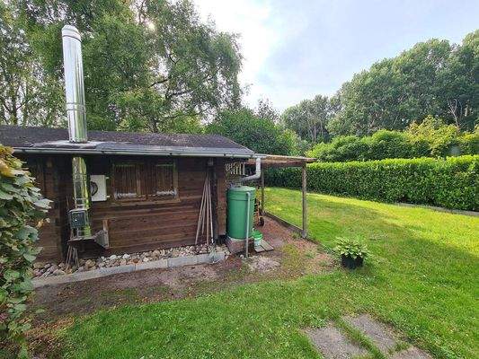 Gartenhaus mit Kamin