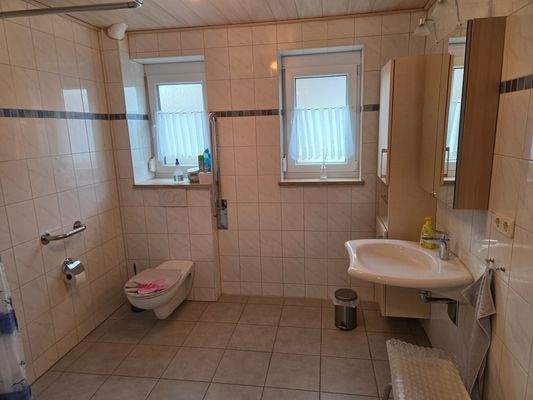 Badezimmer barrierefrei (EG)