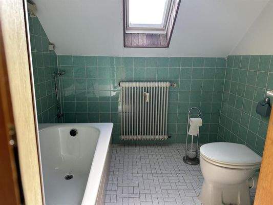 Badezimmer Dachgeschoss