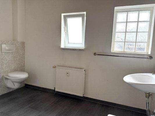 Badezimmer Ansicht 2