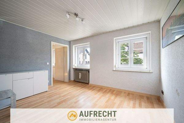 Schlafzimmer 1. OG links