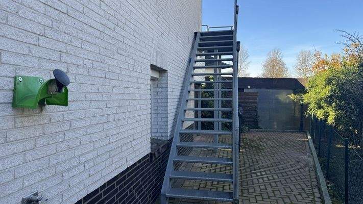 Aufgang zur OG Wohnung