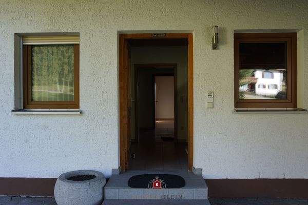 der Zugang zum Wohnhaus