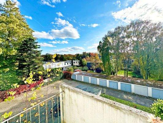 Balkonblick zur linken Seite