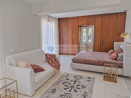 1b15c799247347fb8238b4bf8b223d9b-original