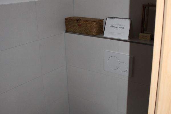 WC.JPG