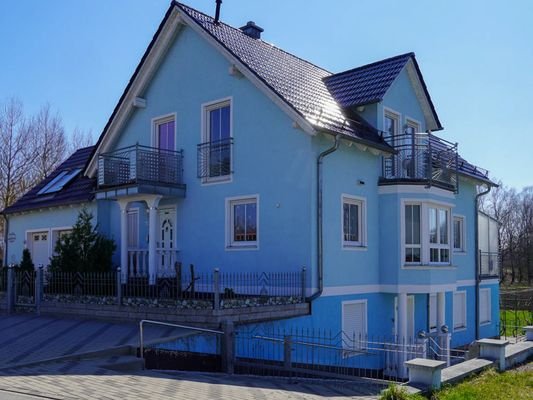 Straßenansicht