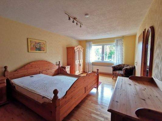 EG Anbau Schlafzimmer