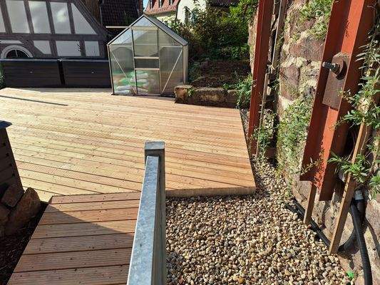 Terrasse 2, oben.jpg