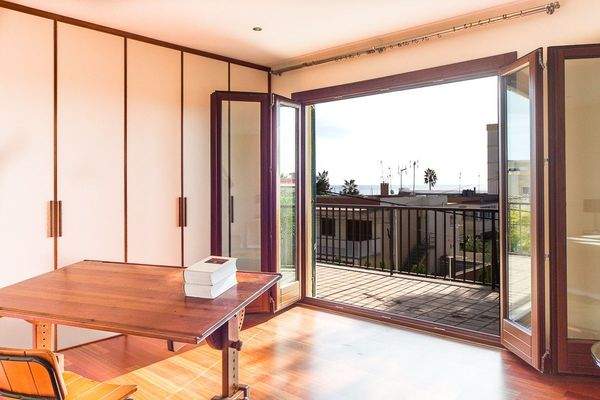 Schlafzimmer mit Balkon