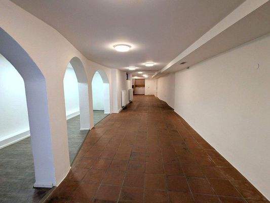 Großer Raum im Erdgeschoss