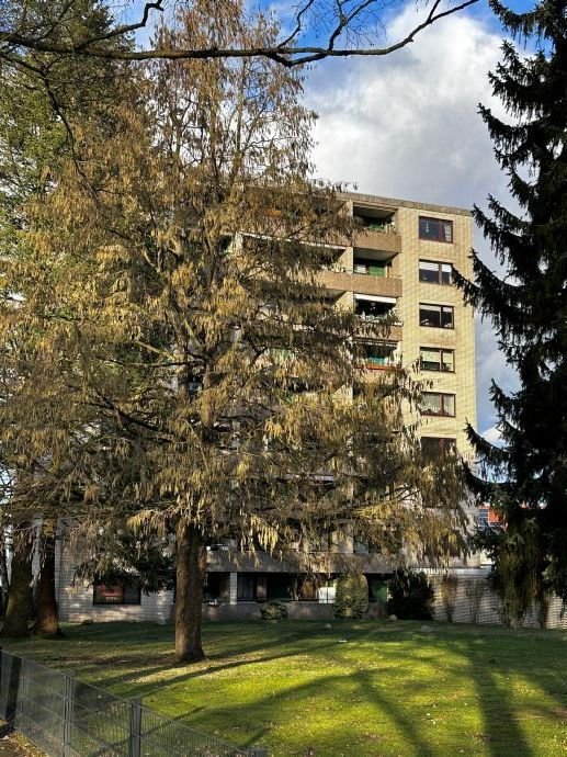 Kreideberg, freie große 3 Zimmer Wohnung m.Balkon u. Garage