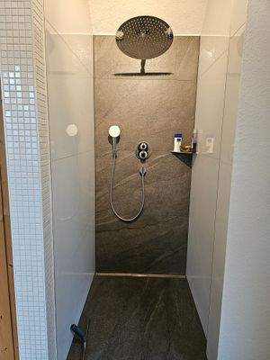 164 - Dusche bei der Sauna.jpg