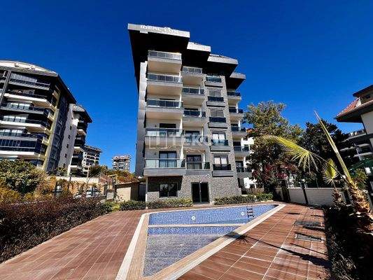 Sea View Apartment within Social Activities in Alanya