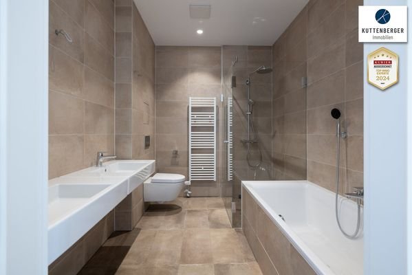 Badezimmer en suite