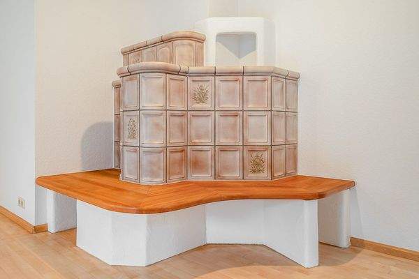 Kachelofen &amp; Parkettboden