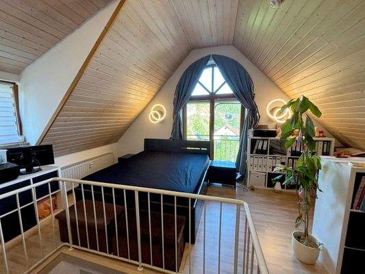 offenes Zimmer im 2. DG