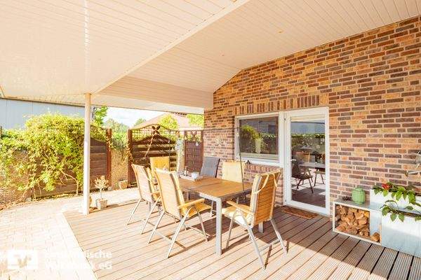 Überdachte Terrasse