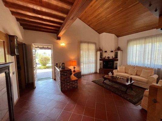 Villa in Piemont / Provinz Novara