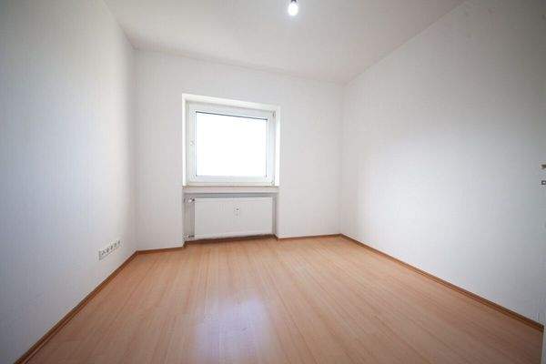 Schlafzimmer 3 von 3