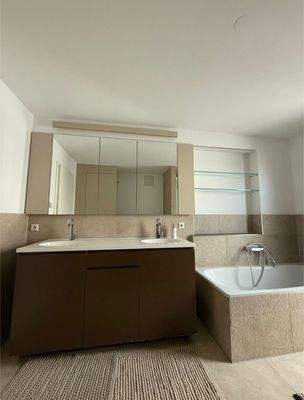 Einbauspiegelschrank