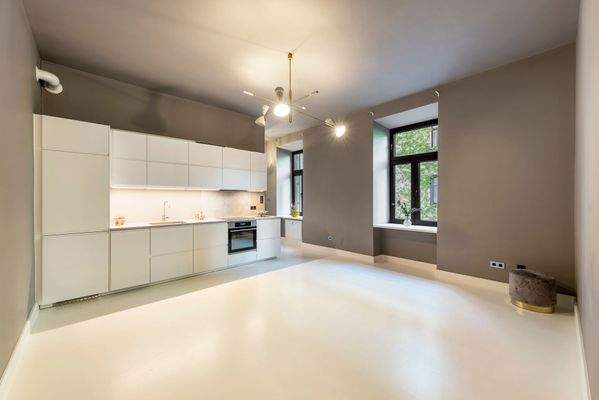 2025-04-28-S00957-015