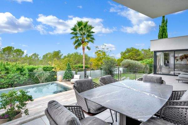 Terrace in villa in Cala Vinyes 5