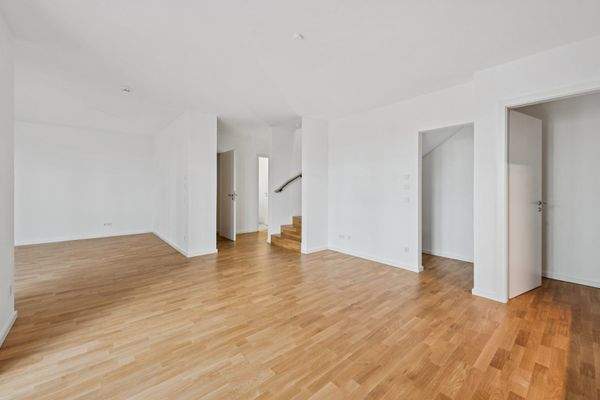 backbone_560689-A_007_WEB