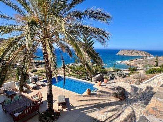 Kreta, Mochlos: Atemberaubende Villa mit Meerblick zu verkaufen
