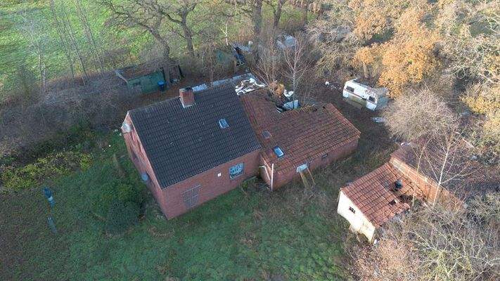 Übersichtsaufnahme (rechts = NO)