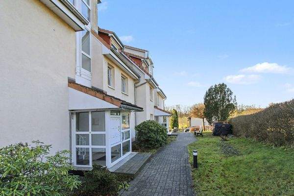 Hausansicht seitlich 01