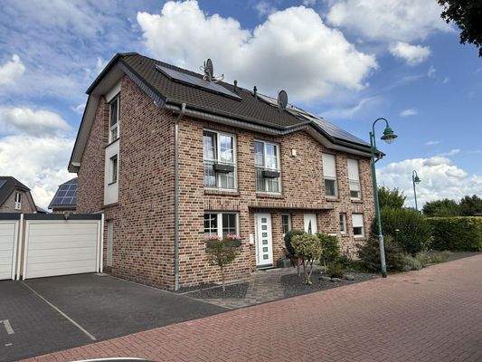 Hausansicht Straßenseite