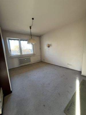 Geräumiges Schlafzimmer