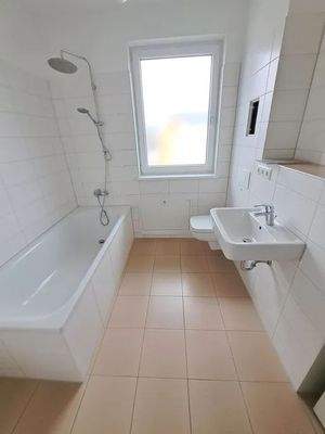 eec9fc30-54c4-4e69-9f62-a44c8f0165d8