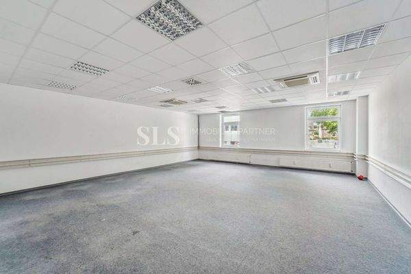 Büro/ehemaliges Bildungszentrum