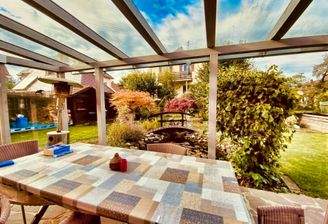 überdachter Terrassen-Freisitz