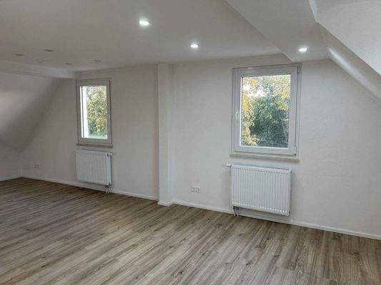 Wohn- undEssbereich2.jpg