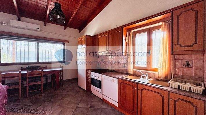 638e6f15b95444b4934e783a67cd451f-original