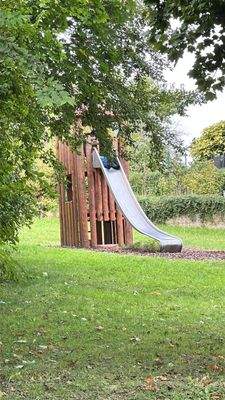 Abenteuerspielplatz direkt vor der Tür