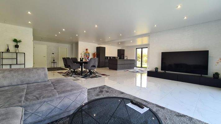 Wohn-Esszimer-Küche